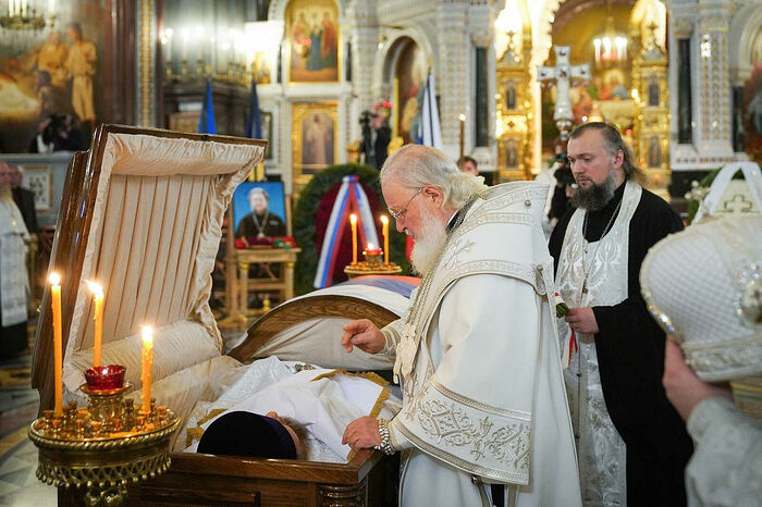 Убитого в Украине священника Васильева отпевал лично патриарх Кирилл