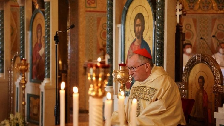 Кардинал Паролин возглавит мессу за мир в Украине