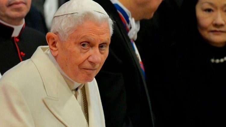 Архиепископ Львовский Мечислав Мокшицкий получил письмо от Папы Римского на пенсии Бенедикта XVI