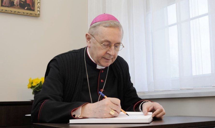 Председатель польского епископата обратился к Московскому Патриарху