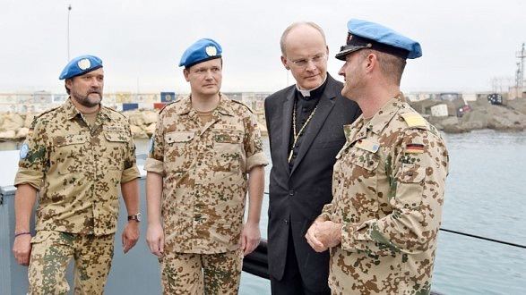 Полевой епископ немецкой армии: “Пожалуй, единственное, что может помочь, — это напор и твердость»