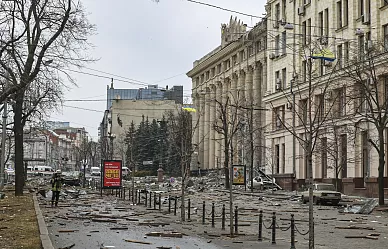 Харьков: российская бомба попала в епископскую курию