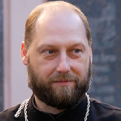 Уволенный за антивоенную позицию литовский священник объяснил в чем состоит суть конфликта в Православной церкви в Литве