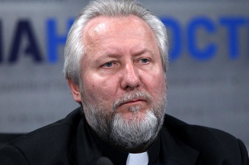 Прокремлевского епископа переизбрали на главу российских пятидесятников