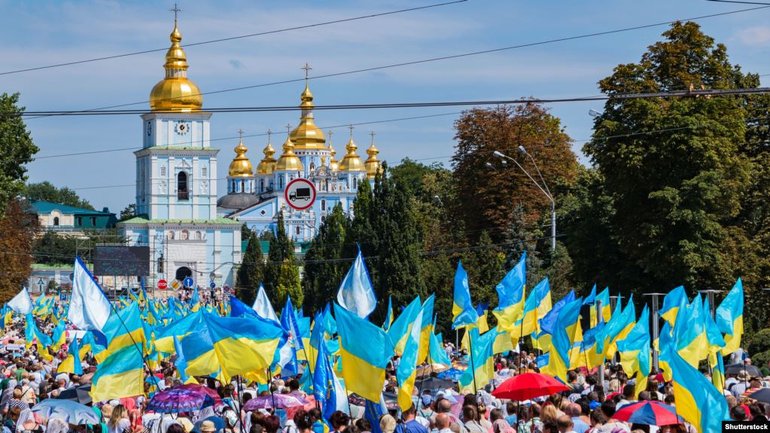Между запретом и автокефалией. Что ждет Украинскую православную церковь