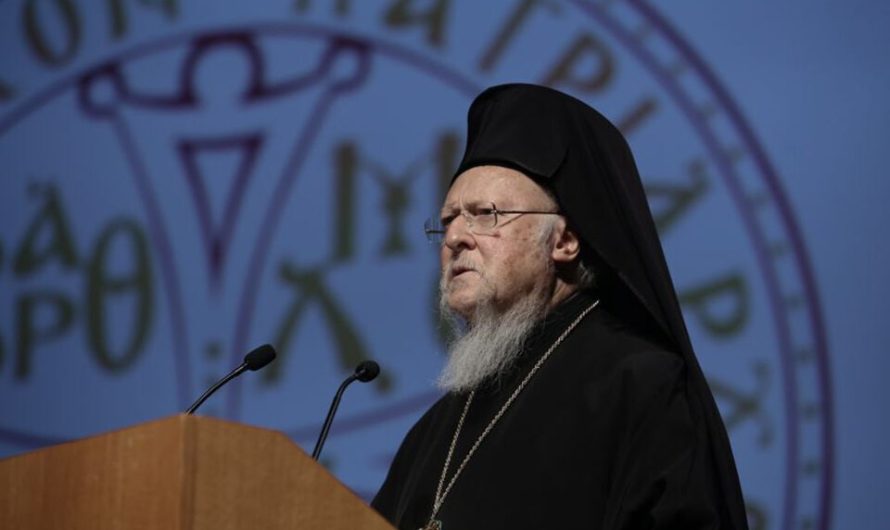 Вселенский Патриарх: Российская церковь нас разочаровала