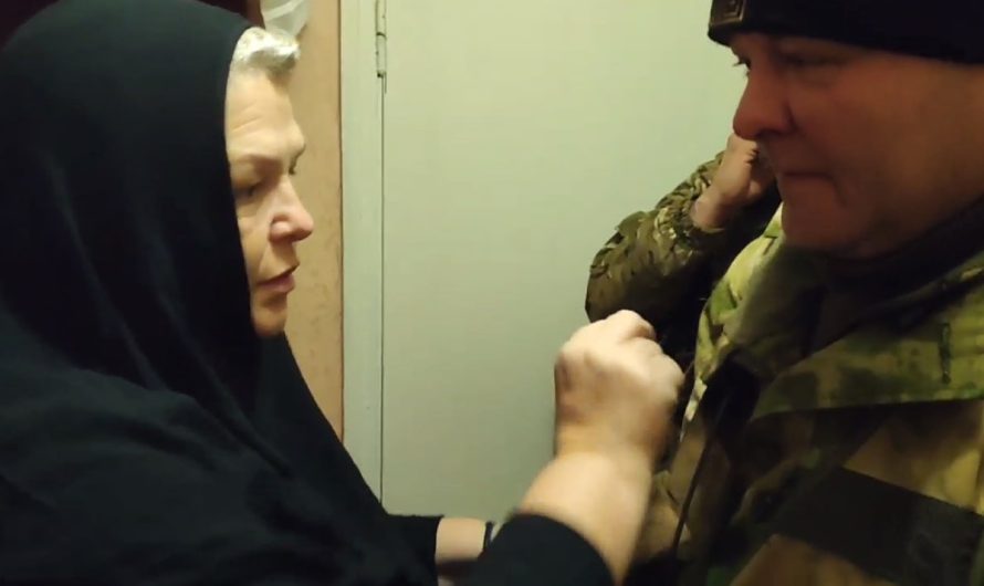 Монахиня, снабжающая российских солдат: «Не понимают многие Псалмы, надо что-то проще»
