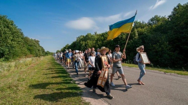 Прошло первое Всеукраинское паломничество волонтеров в Зарваницу