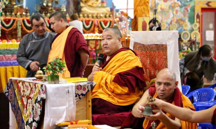 Далай-Лама утвердил нового главу буддистов Калмыкии