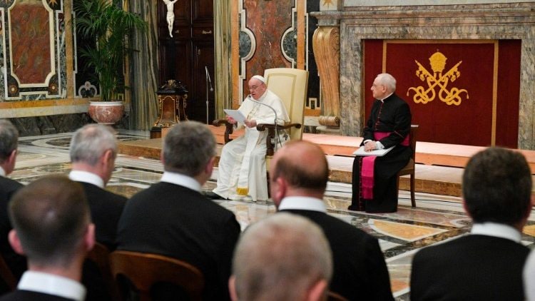 Папа Франциск: «Одна из самых больших опасностей сейчас – это забыть о трагедии Украины»