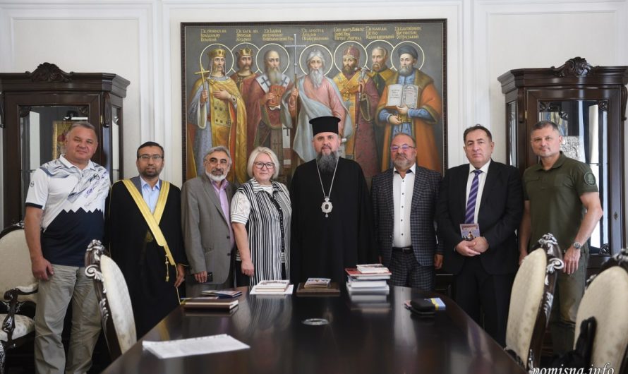Глава ПЦУ встретился с представителями Совета национальных общин Украины