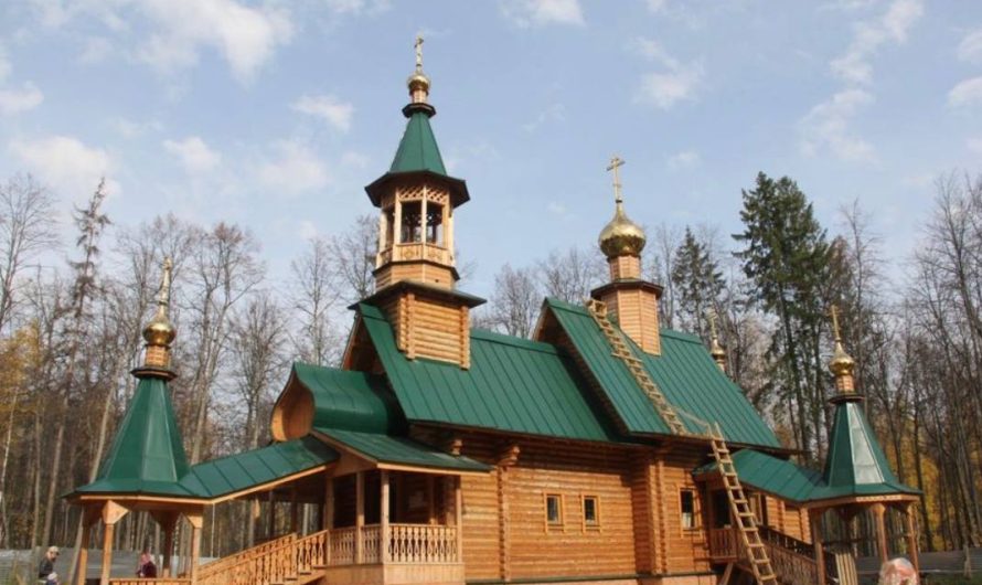 ASTRA: Протокол за выкрикивание «Слава Украине» в храме