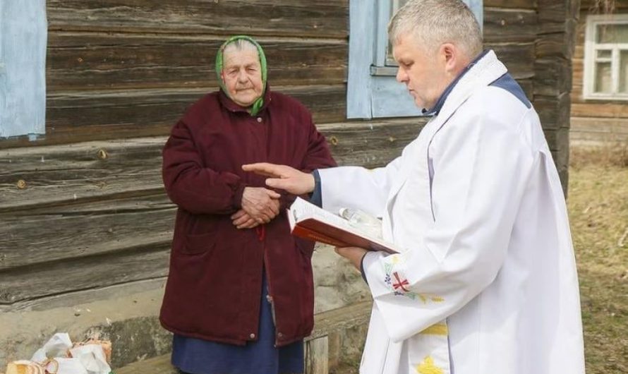 В Беларуси вновь на сутки отправили ксендза, который раньше отсидел арест за флаг Украины на аватарке
