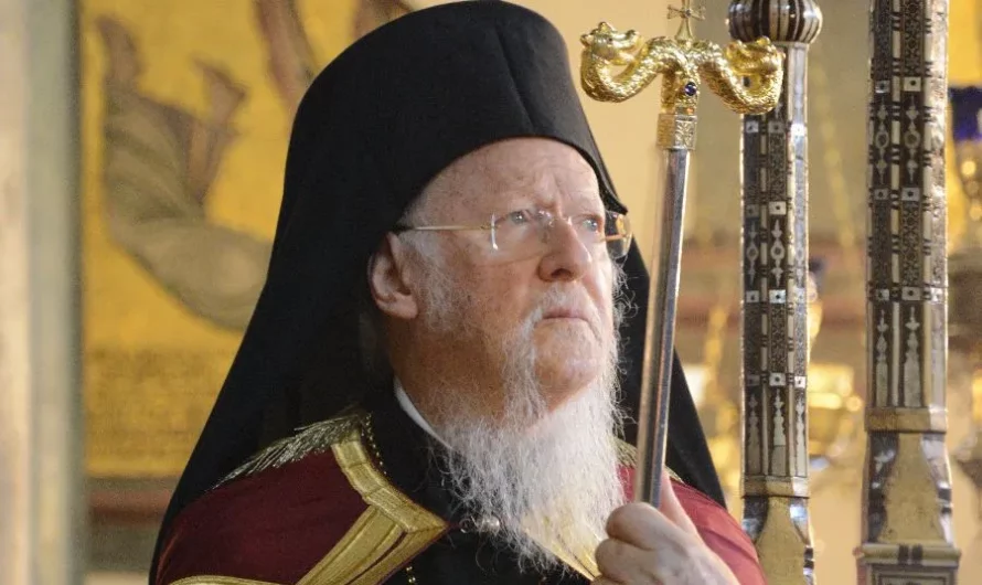 Вселенский патриарх: неоднократно призывал патриарха Кирилла отказаться от преступлений, даже если это потребует отречения от престола