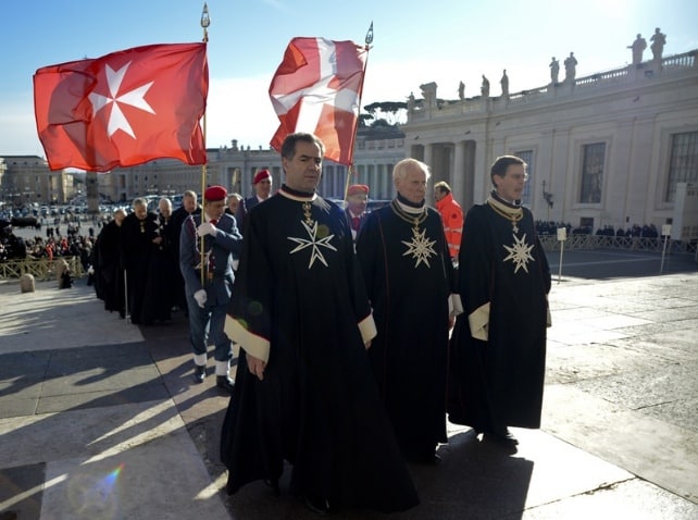 Зеленский расширил полномочия посла Украины в Ватикане