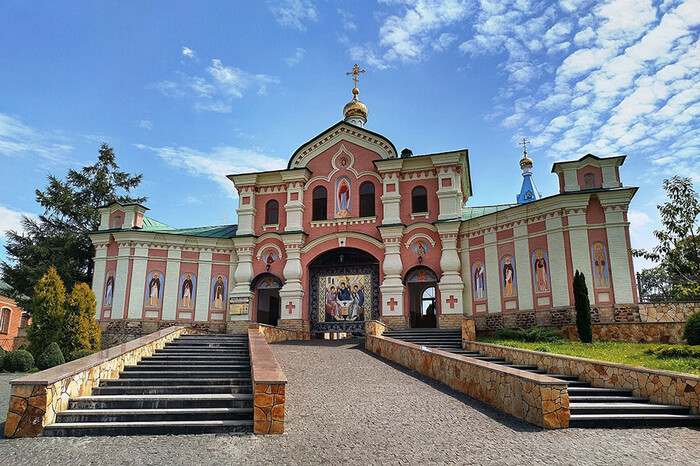 Прокуратура возбудила дело против Почаевского монастыря УПЦ