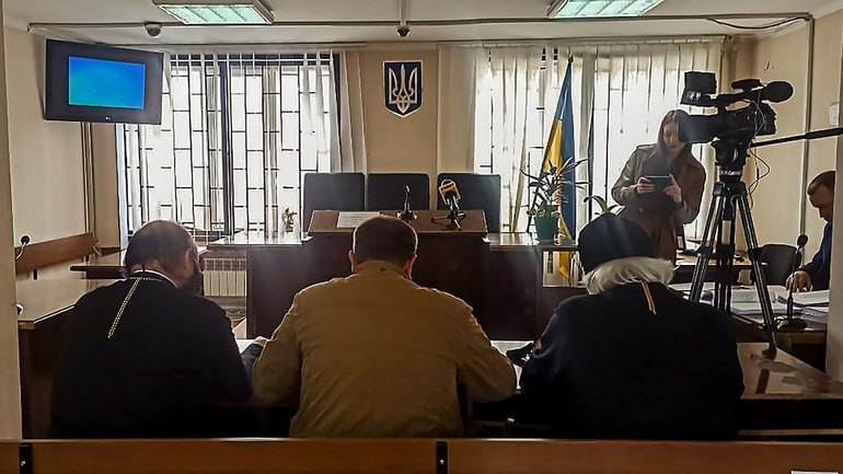 Бывшего главу и секретаря епархии УПЦ осудили в Украине за разжигание религиозной вражды