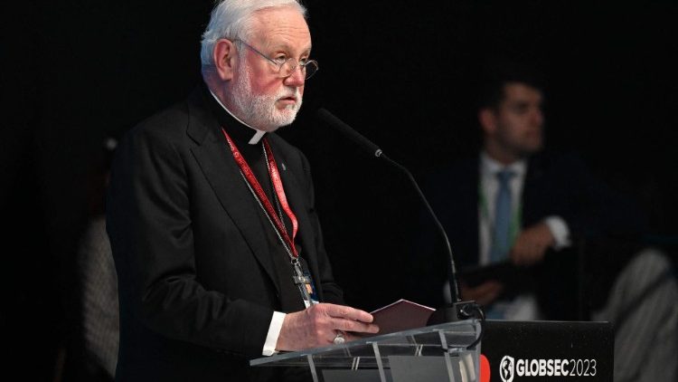 Глава МИД Ватикана о мире в Украине: «Мы осознаем трудности»