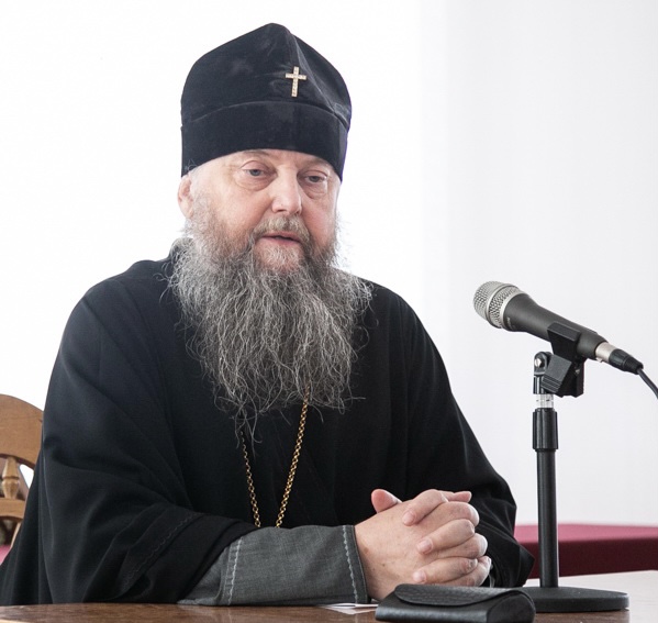 Епископ РПЦ из Беларуси перессказал все, что смотрел по РЕН-ТВ