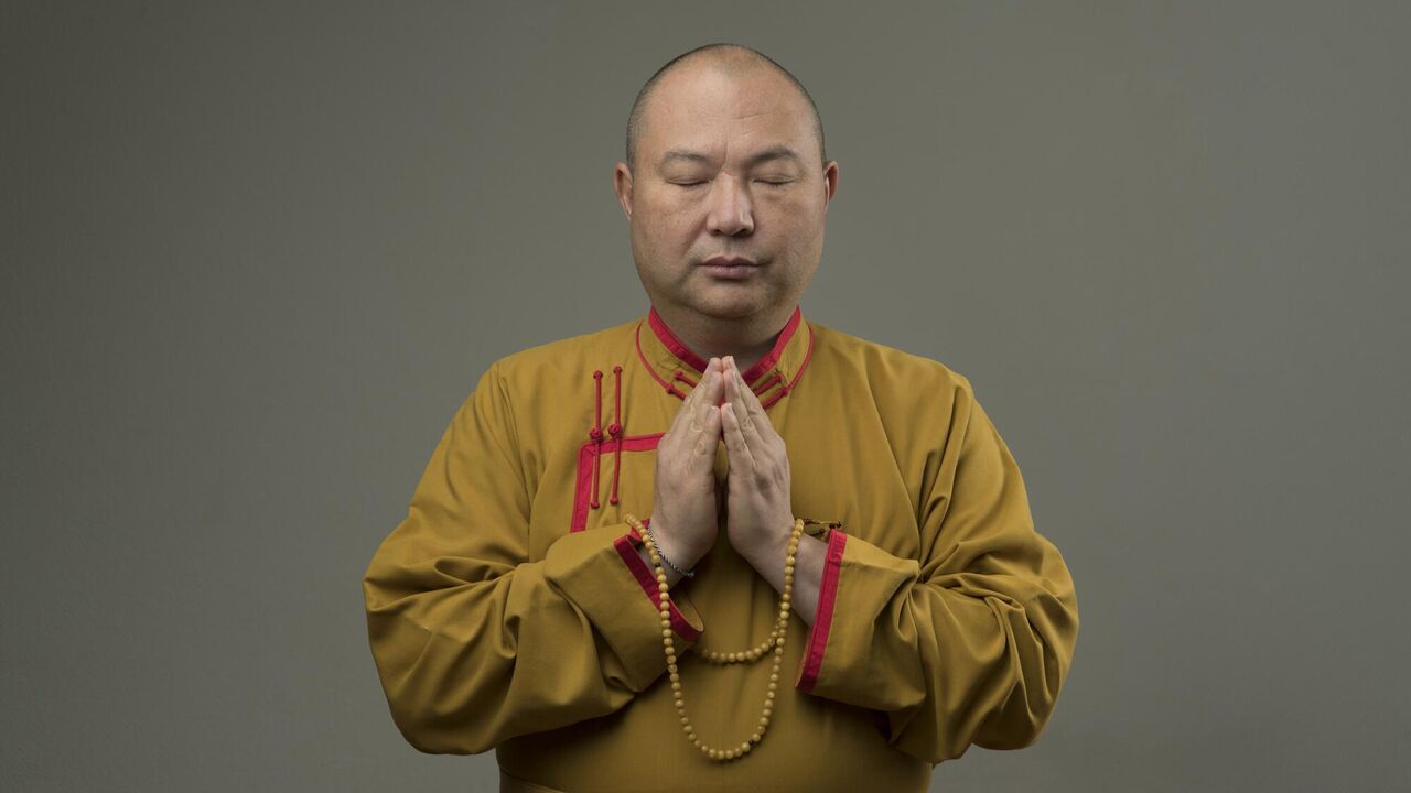 Признанного иноагентом главу буддистов Калмыкии лишили российского ВНЖ