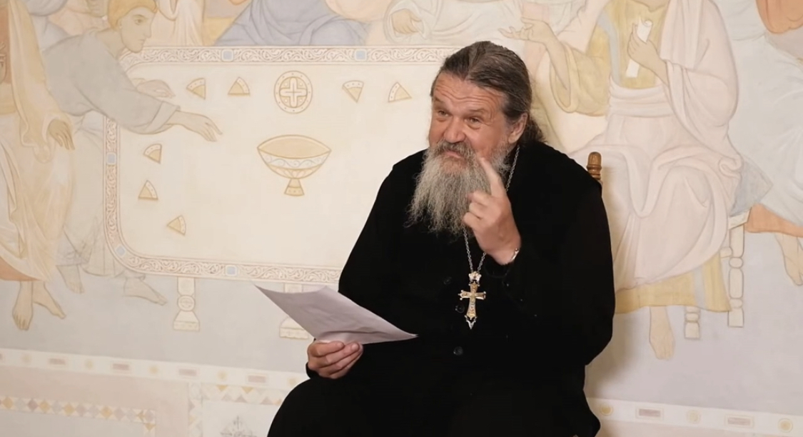 Минский протоиерей посоветовал «стучать» на священников, изменяющих молитву патриарха Кирилла