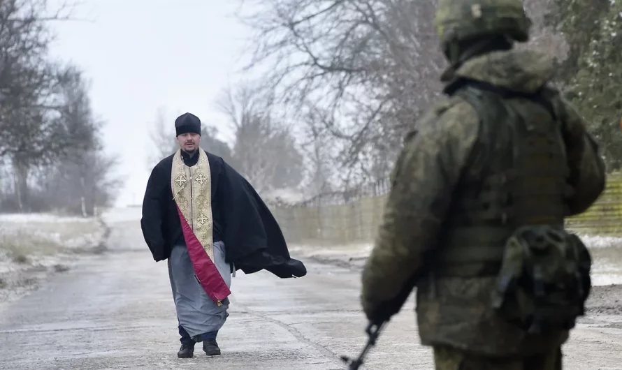 В России готовятся урегулировать правовой статус военного духовенства