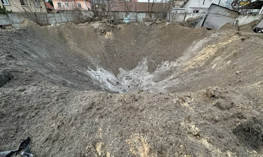 В результате утренней атаки на Киев повреждено здание церкви ЕХБ