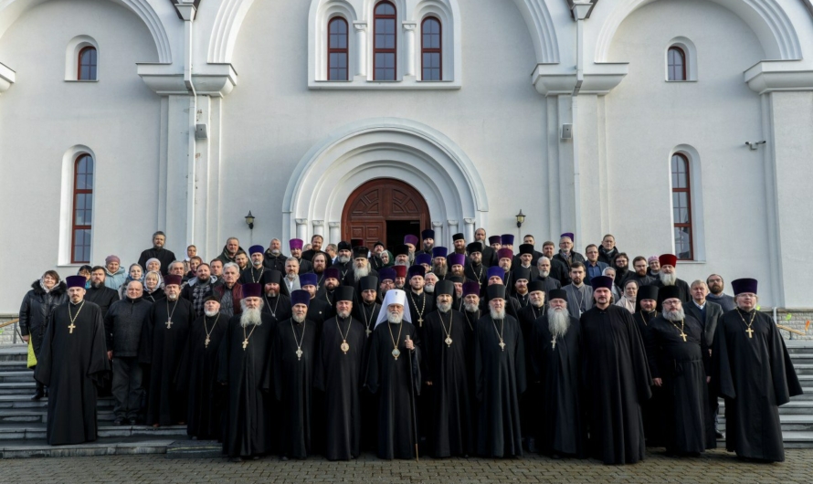 Собор ЭПЦ просит власти Эстонии продлить вид на жительство митрополиту