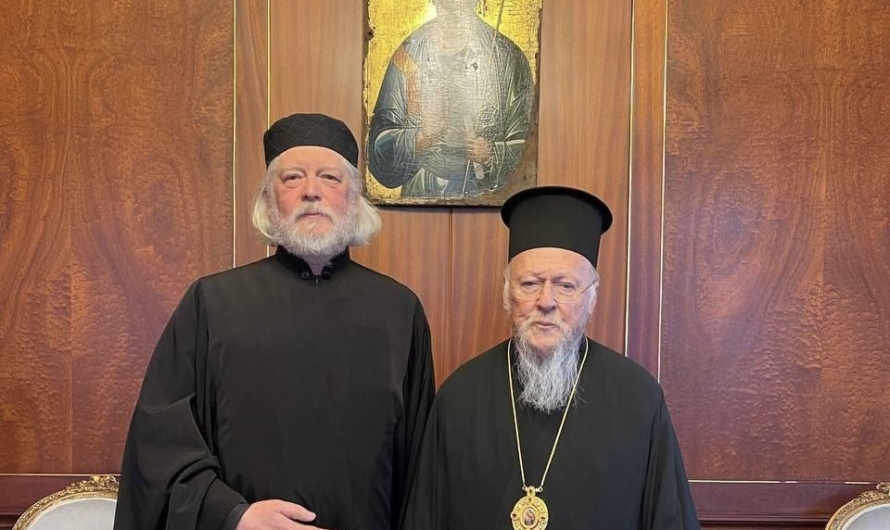 Вселенский патриархат восстановил в сане протоиерея Алексея Уминского