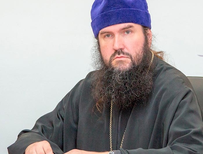 Священник РПЦ хочет разорвать отношения и с “балканскими карликами”