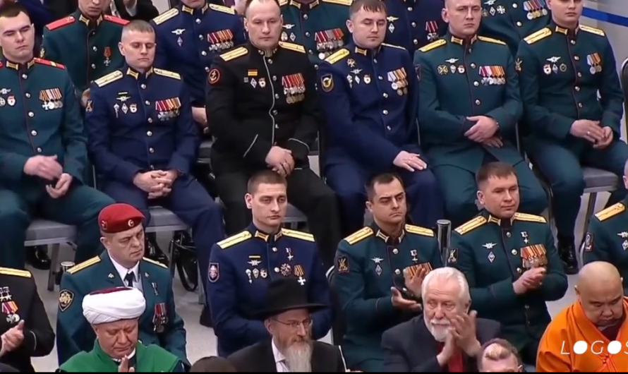 Глава РОСХВЕ аплодировал Путину, назвавшему оккупантов защитниками страны