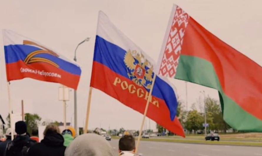 В Свято-Елисаветинском монастыре в Минске второй год подряд совмещают крестный ход с празднованием Дня Победы под оккупационными флагами