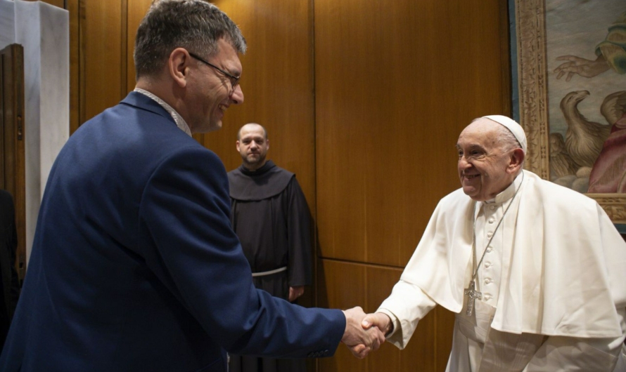 Ректор УКУ на встрече с папой: Бог там, где есть солидарность и человечность