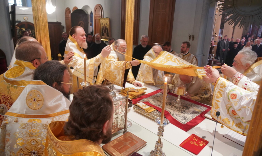 Иерархи Болгарской церкви сослужили с иерархами ПЦУ