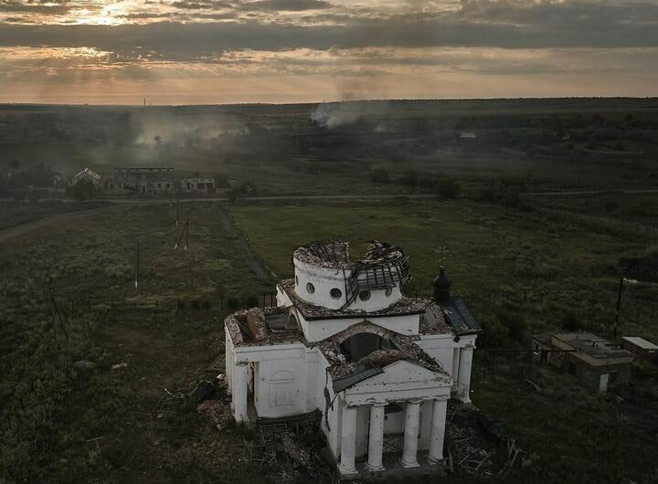 2 разрушенных из-за войны храма Донетчины. Фоторепортаж супругов Либеровых