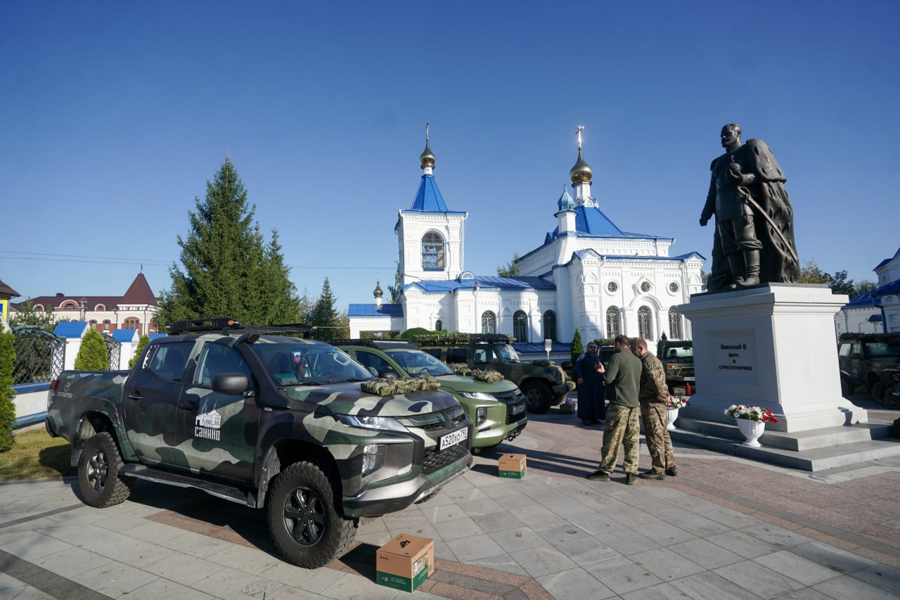 В Александровской епархии пожертвовали 20 «гуманитарных» автомобилей для «выполнения боевых задач СВО»