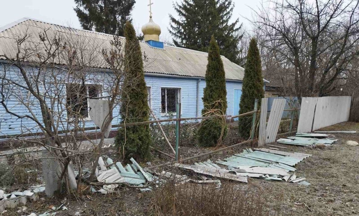 Российские войска в сочельник обстреляли две церкви УПЦ на Донбассе