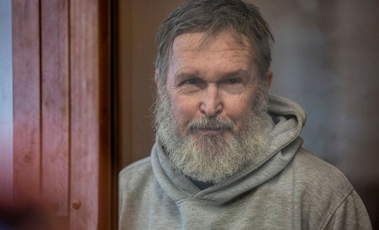 «Ставлю свечку в святом храме за здравие всех, кто меня знает и поддерживает» — политзаключённый из Беларуси рассказал о жизни в российской ИК-4