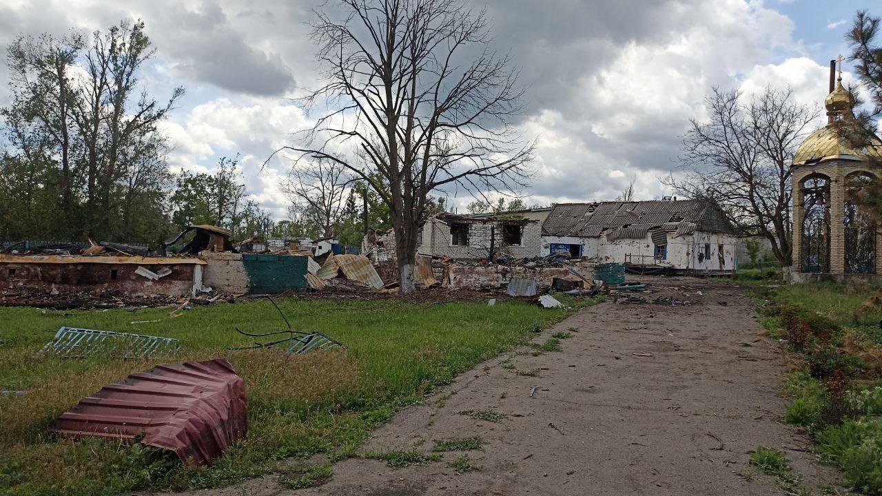Российским обстрелом разрушен храм в село Новотроицкое в Донецкой области