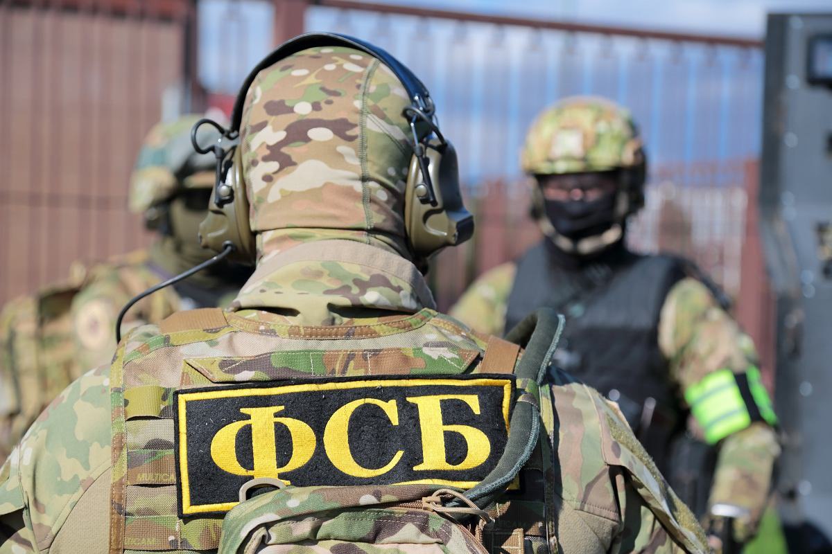 В оккупированном Луганске ФСБ кошмарит баптистов