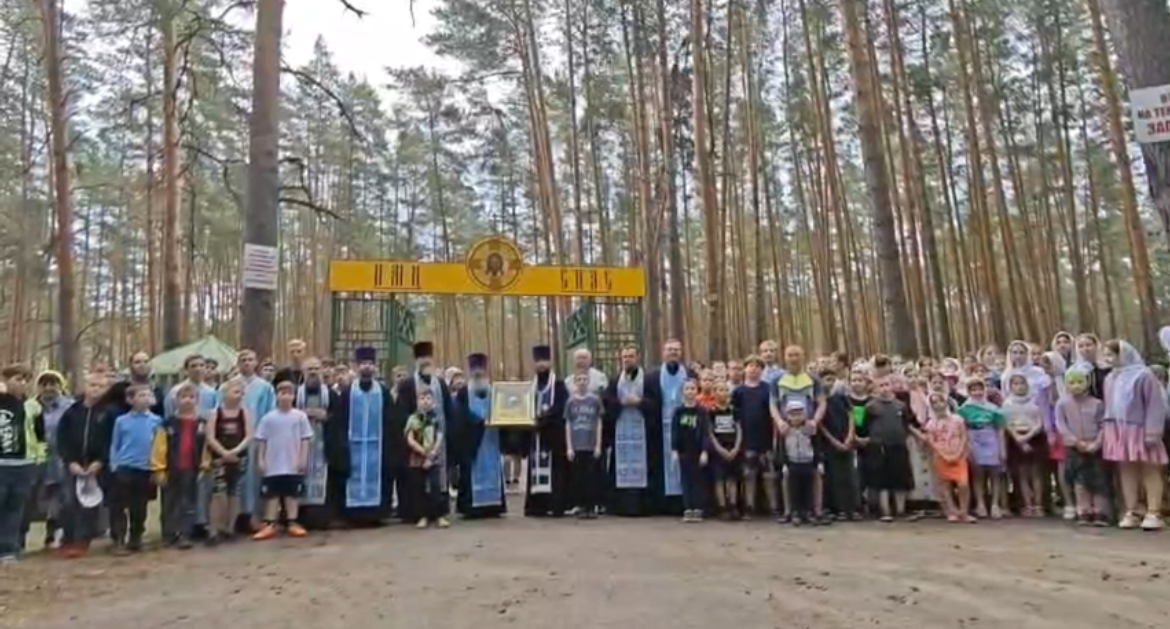 В Тамбовской области провели крестный ход «от врагов» после атаки на пороховой завод