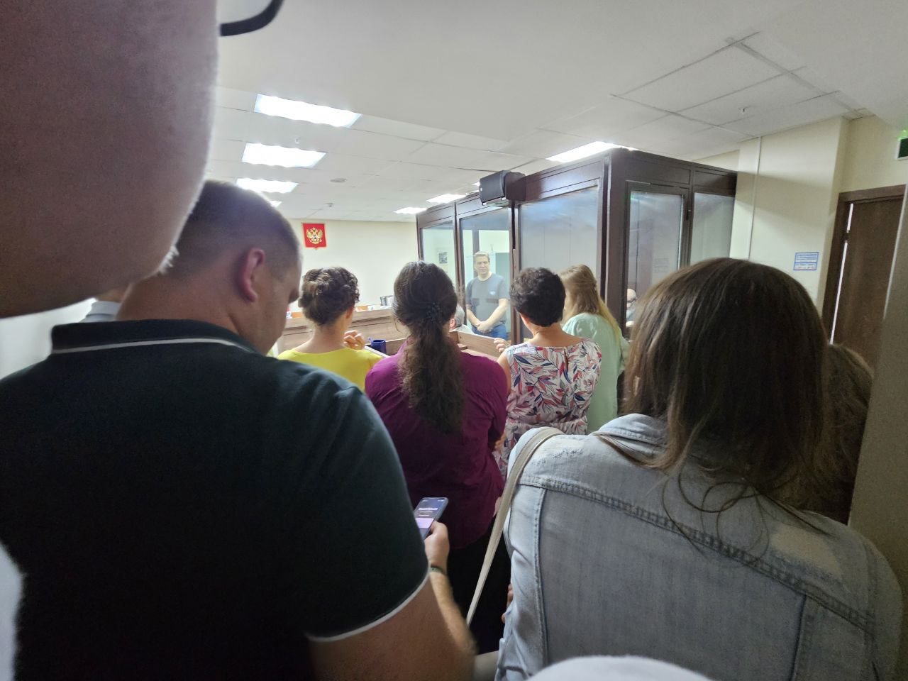 Суд вновь оставил под стражей антивоенного московского пастора Николая Романюка