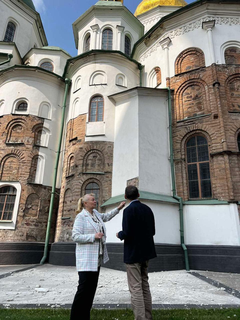 Российской атакой повреждена София Киевская