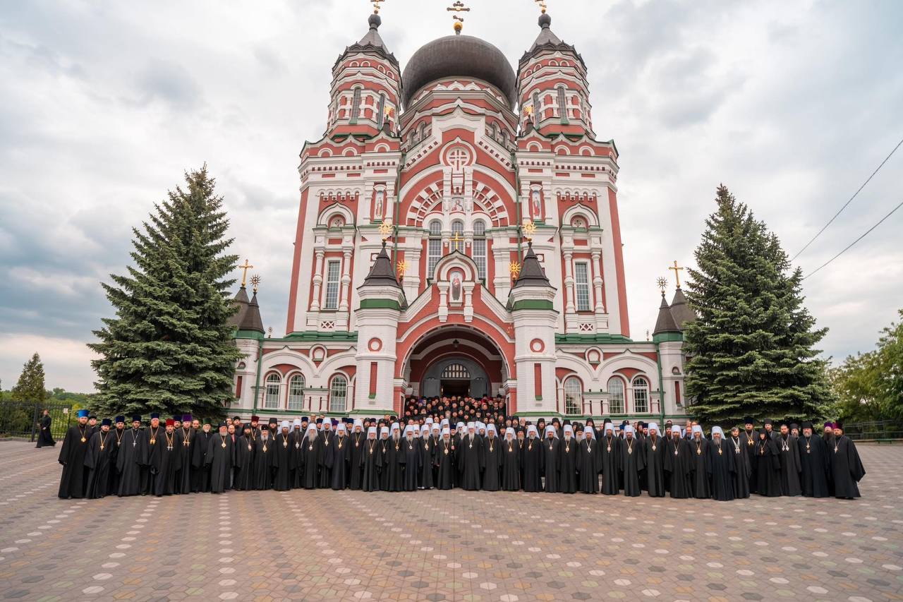 Почти 90 архиереев УПЦ подписали обращение в поддержку митрополита Онуфрия