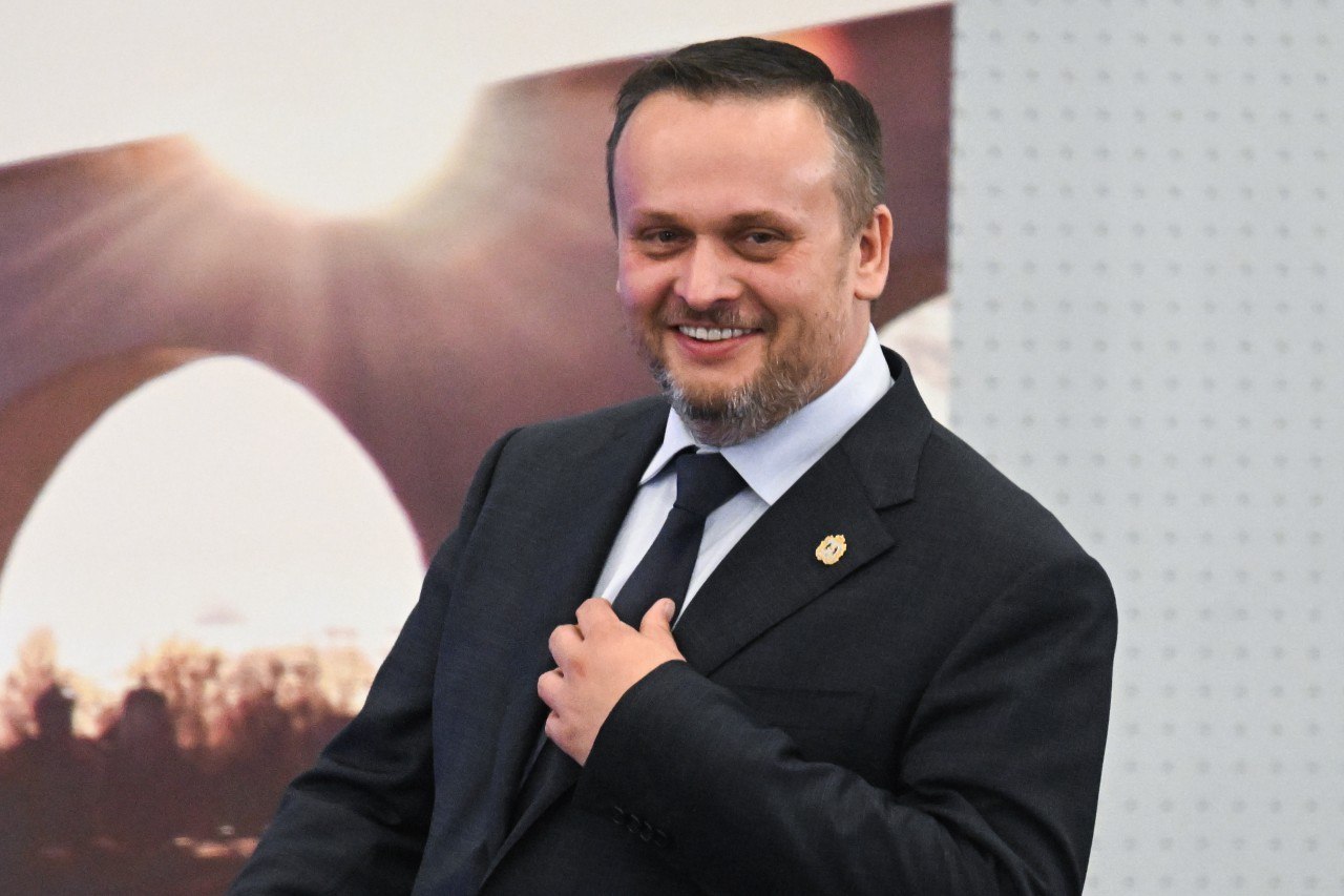 Патриарх Кирилл пожелал “крепкого здоровья” новому министру транспорта, предшественник которого застрелился