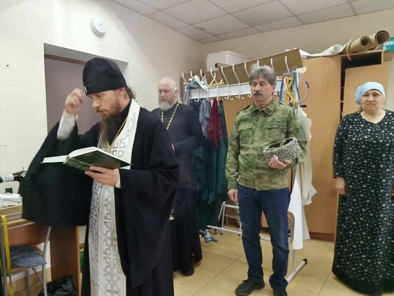 В Петропавловске-Камчатском соборная швейная мастерская стала цехом по пошиву камуфляжа