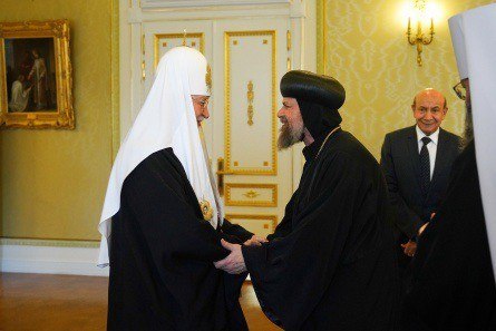 Патриарх Кирилл пожаловался коптам на Украину