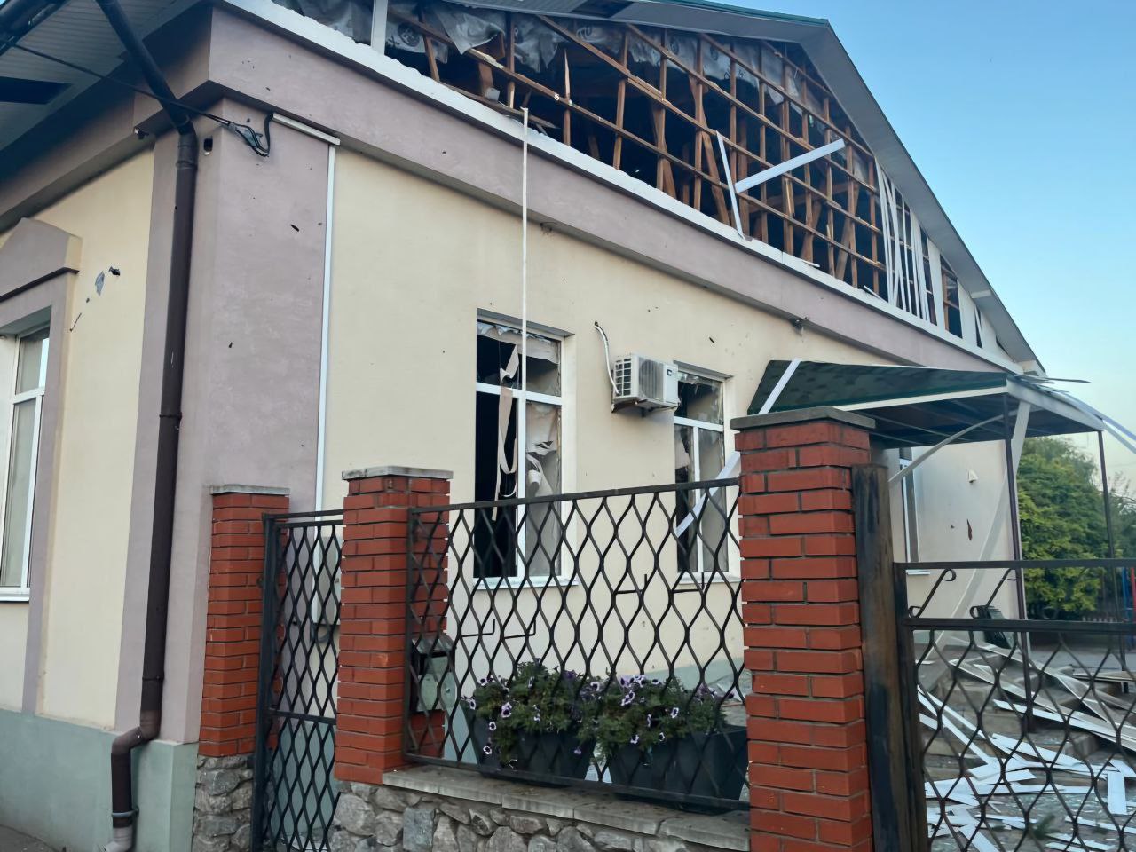 От российского удара повреждена церковь в Днепропетровской области