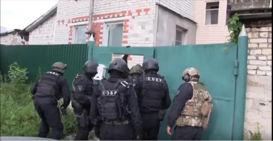 Во Владивостоке четверо Свидетелей Иеговы стали обвиняемыми по уголовному делу