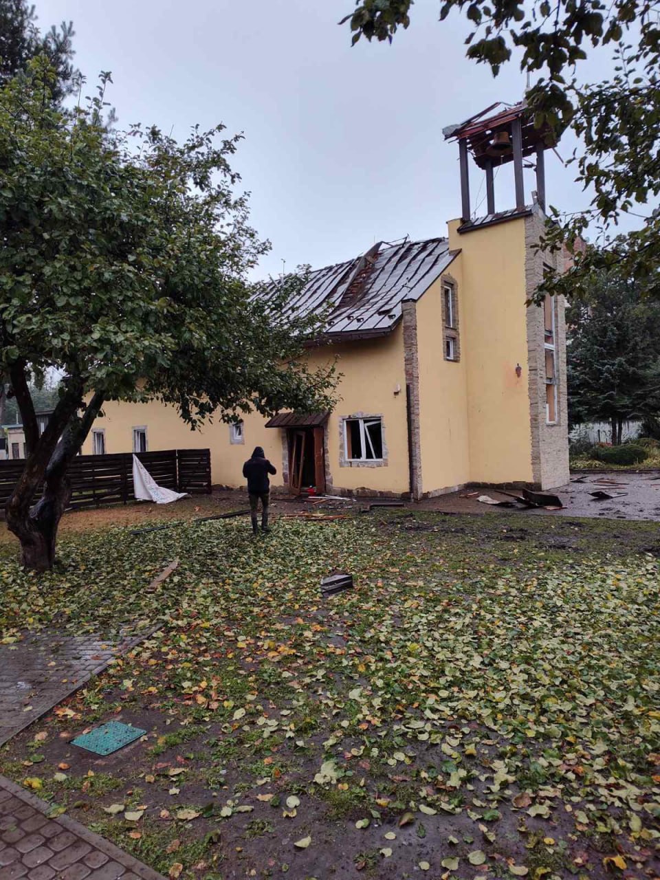 Во Львове в результате российской атаки пострадал храм УГКЦ